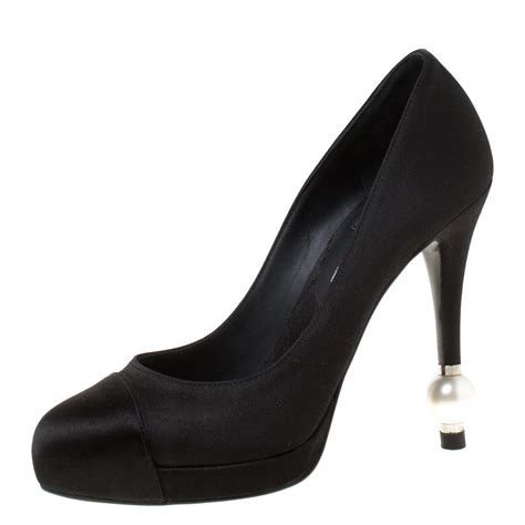 chanel classic pump|chanel pumps with pearl heel.